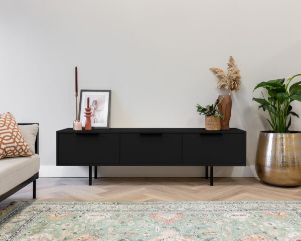 WOME tv-meubels | Scandinavisch tv-meubel | Eclectisch interieur | Minimalistische woonstijl | Luxe tv-meubel | Maatwerk meubel | Interieuradvies | Tv-meubel zwart | Tv-meubel hout | Tv dressoir